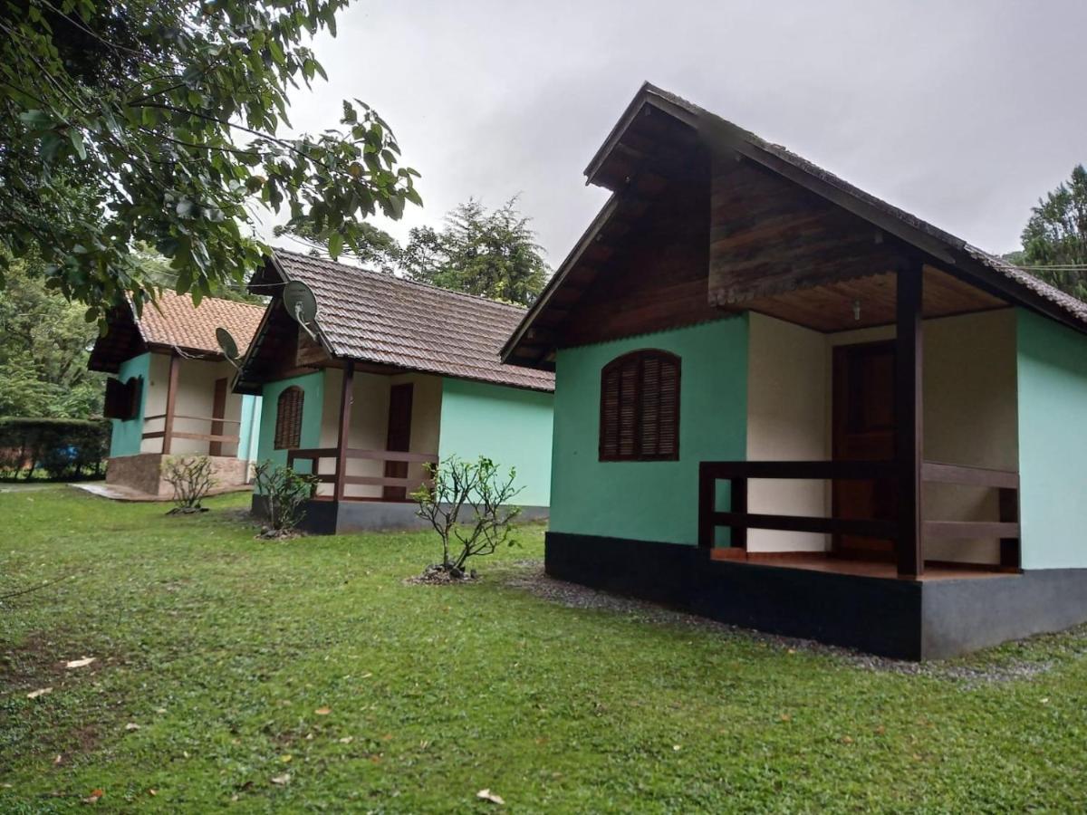 Pousada Sitio Dos Pinhais Visconde De Maua Ruang foto